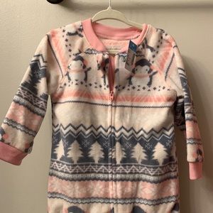 NWT Childrens Place girls 18-24mo footed fleece pajamas
